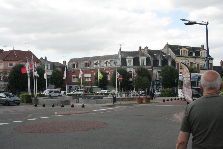 Images/0042 Albert Church Square & Somme museum.jpg